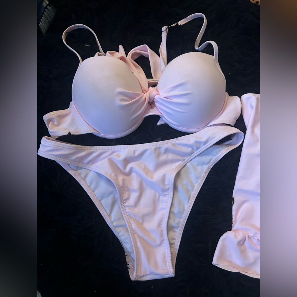 Pink Ruffled Bikini Set - Picture 2 of 3